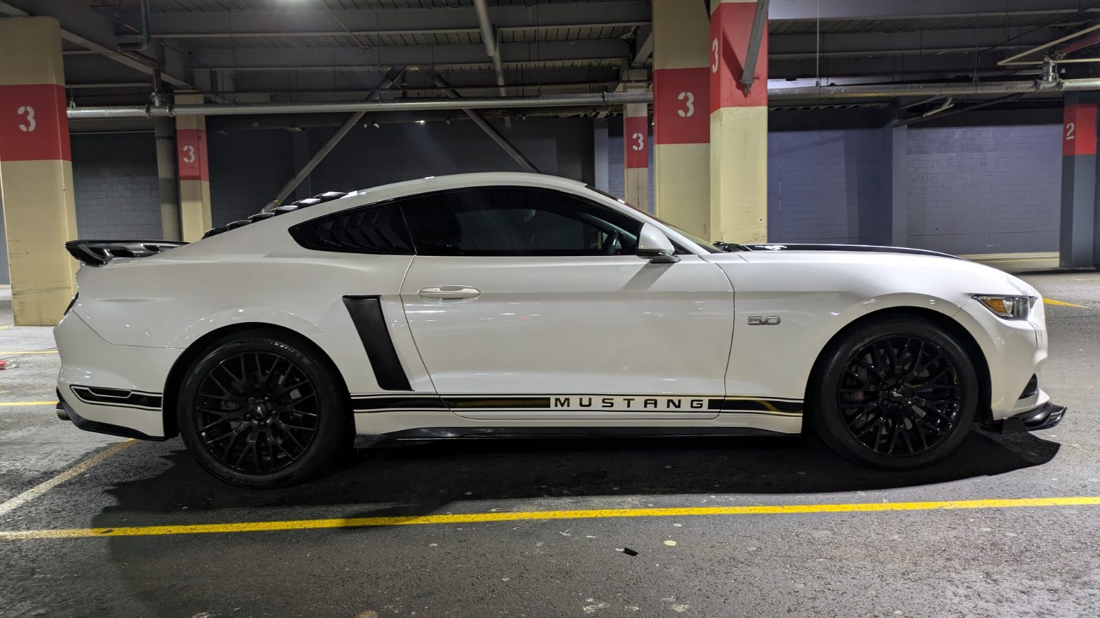 2017 Mustang GT photo