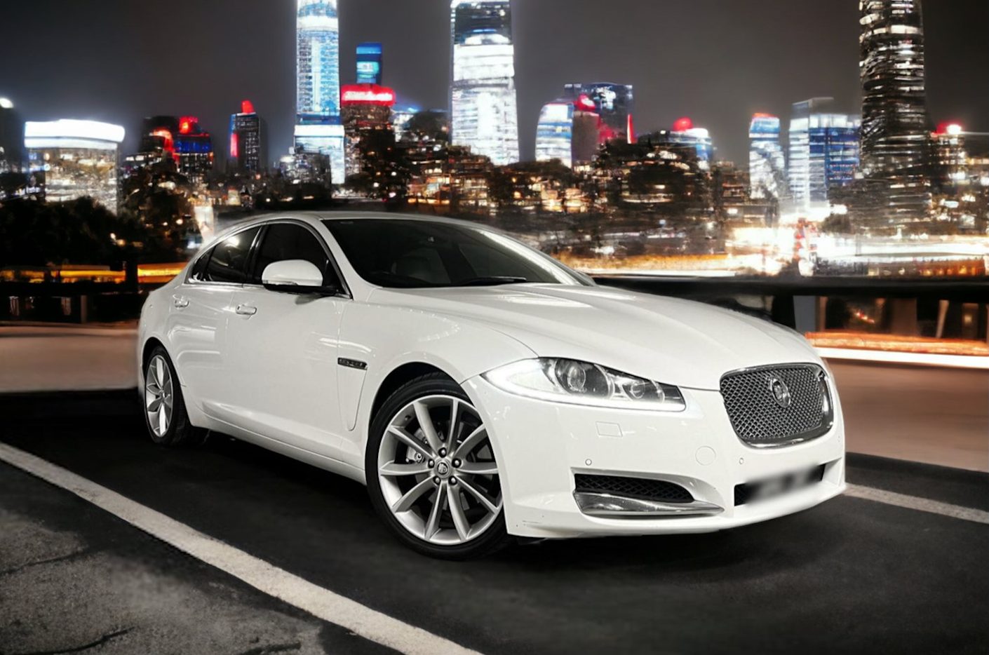 2013 JAGUAR XF LUXURY