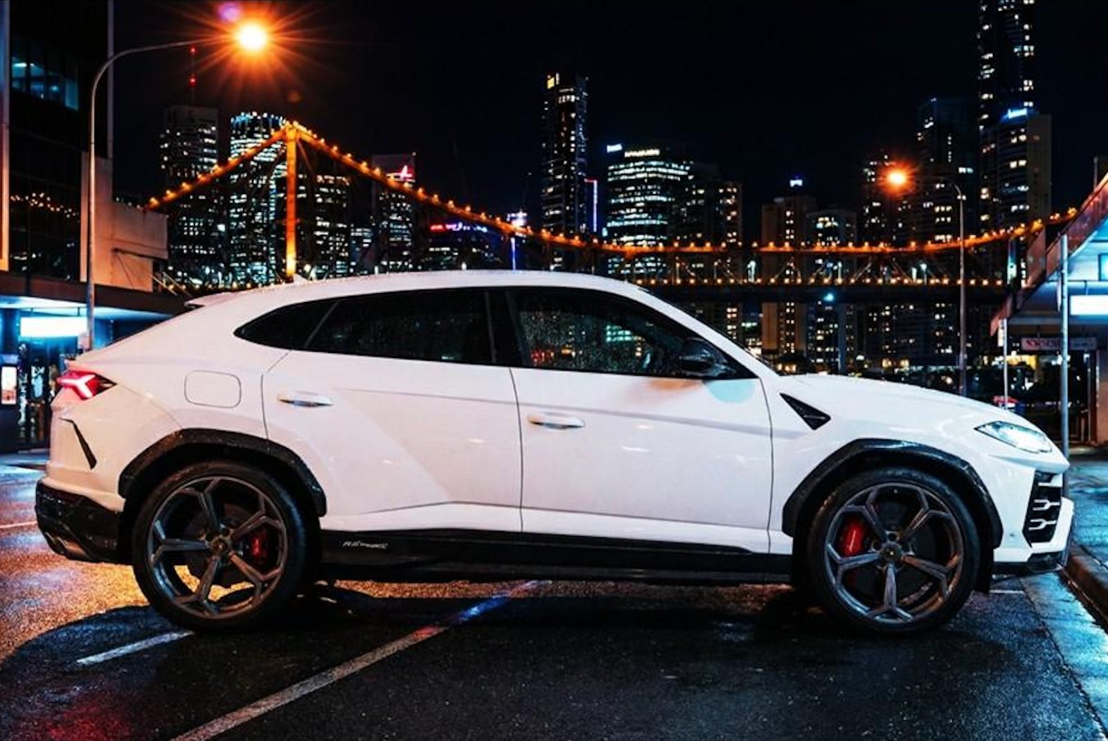 2021 LAMBORGHINI URUS PERFORMANTE photo