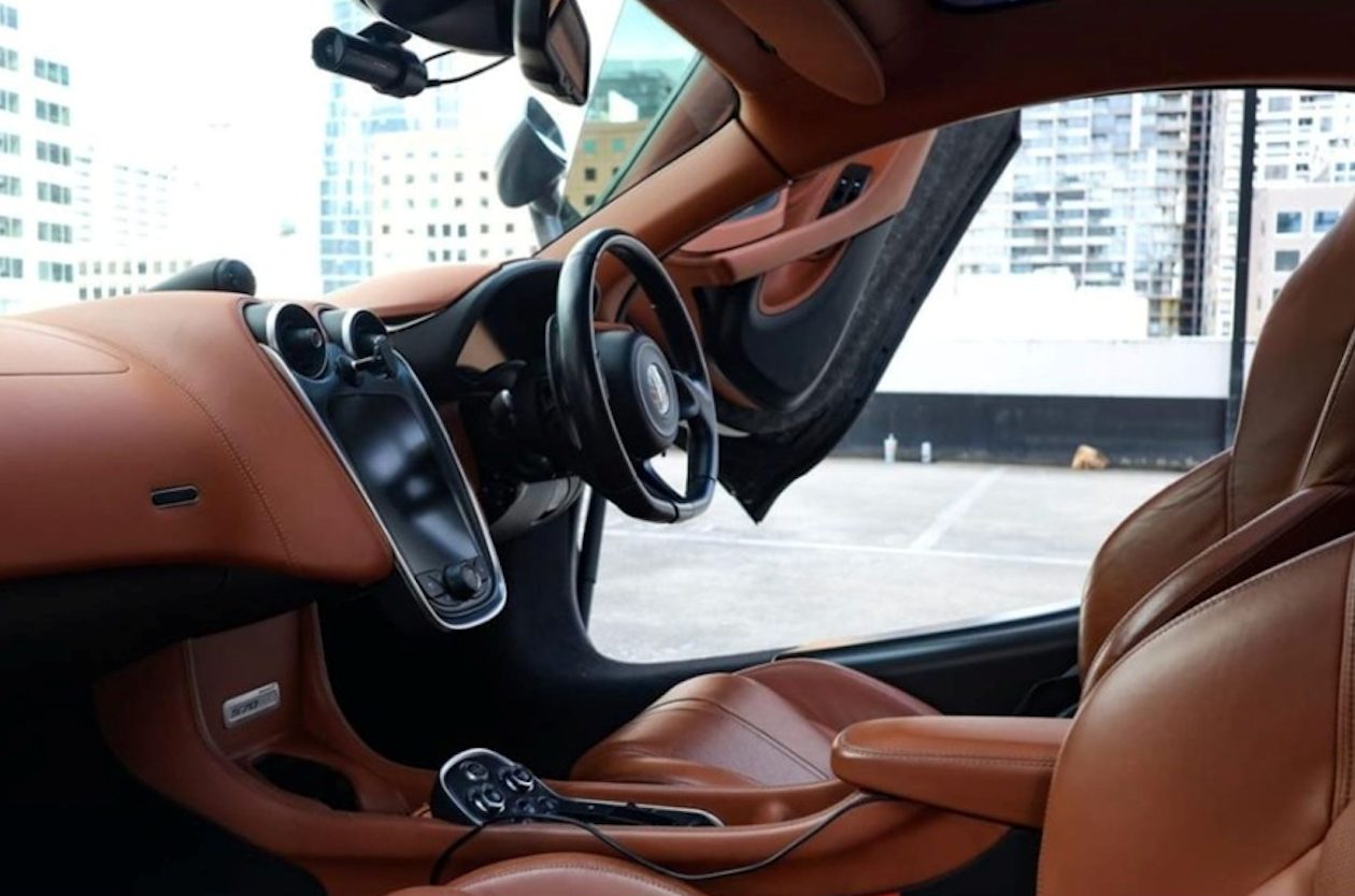 2017 MCLAREN 570GT photo