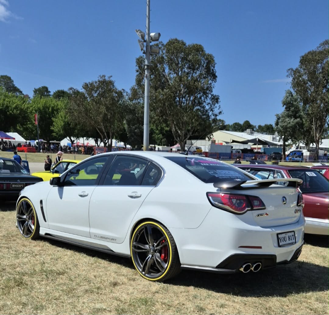 2017 Holden Clubsport VF HSV R8 LSA photo