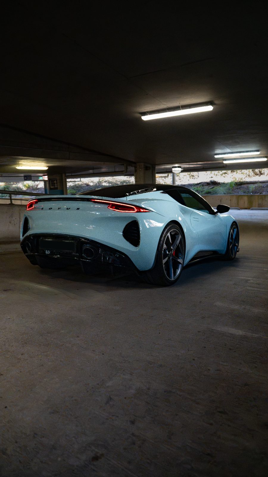 2024 Lotus Emira photo